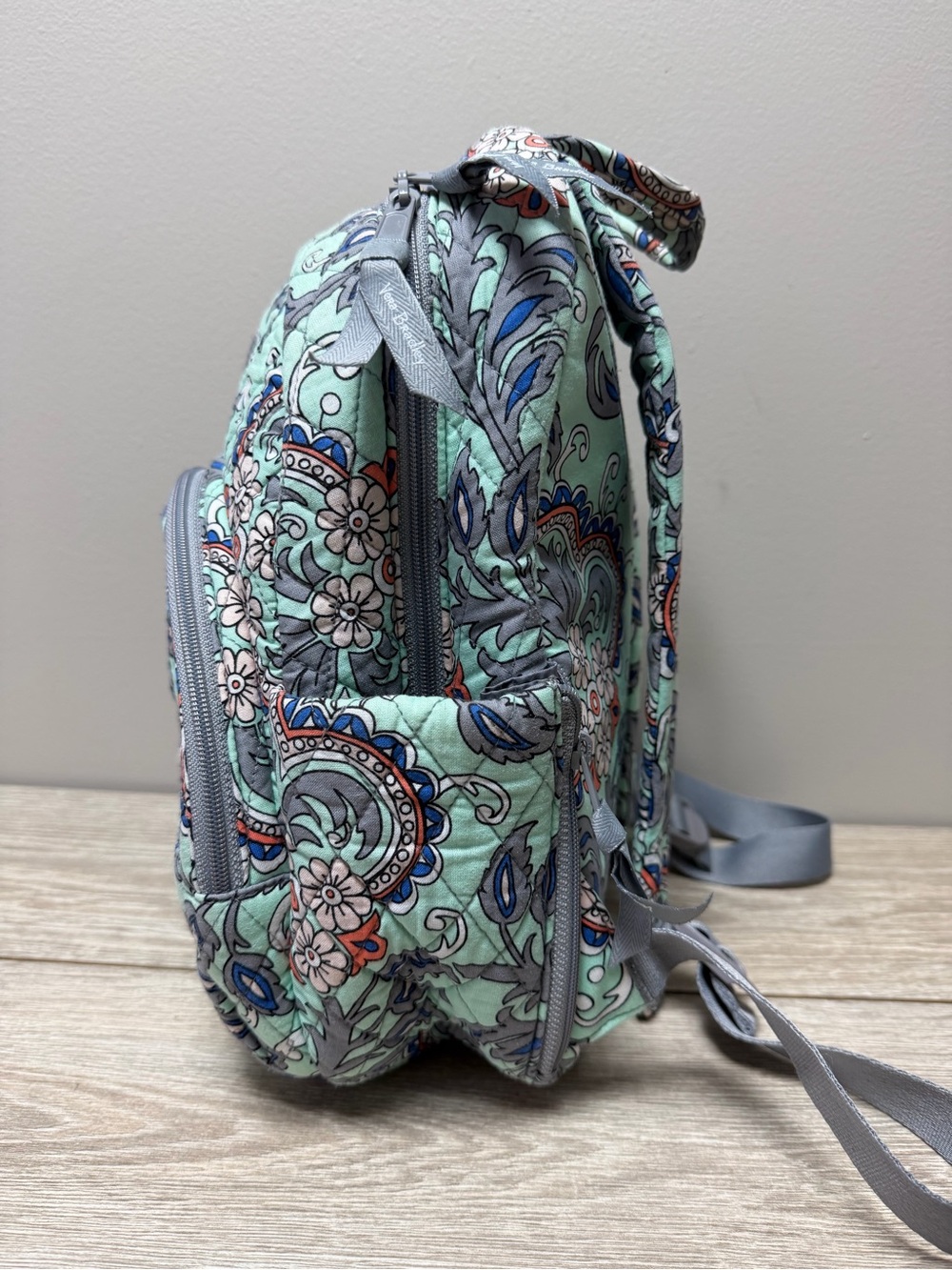 Vera Bradley Small Quilted Floral Mint Green Backpack. - Picture 8 of 10